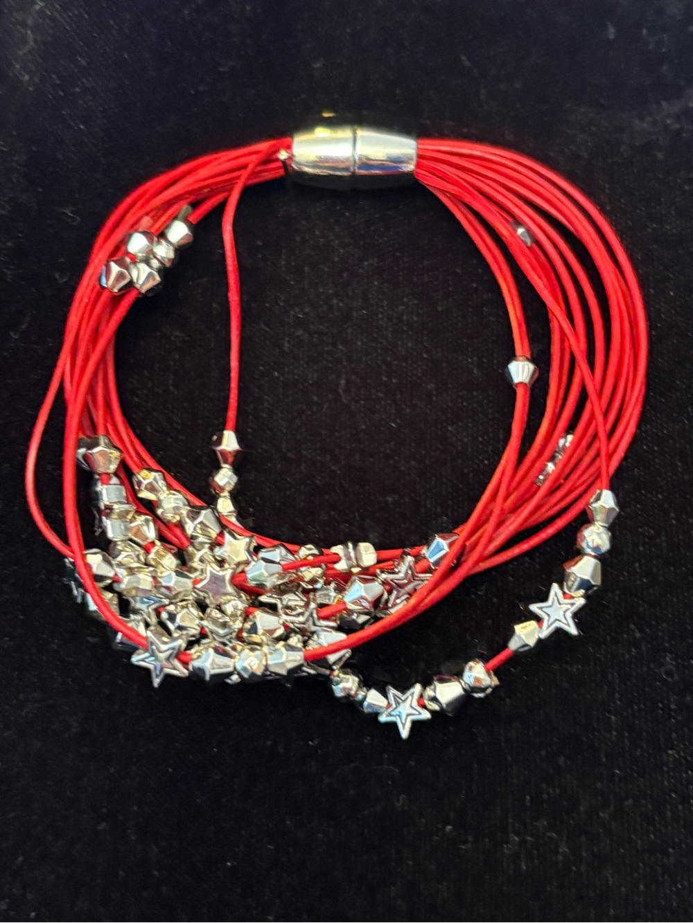 Red Multi-Strand Star Bead Bracelet